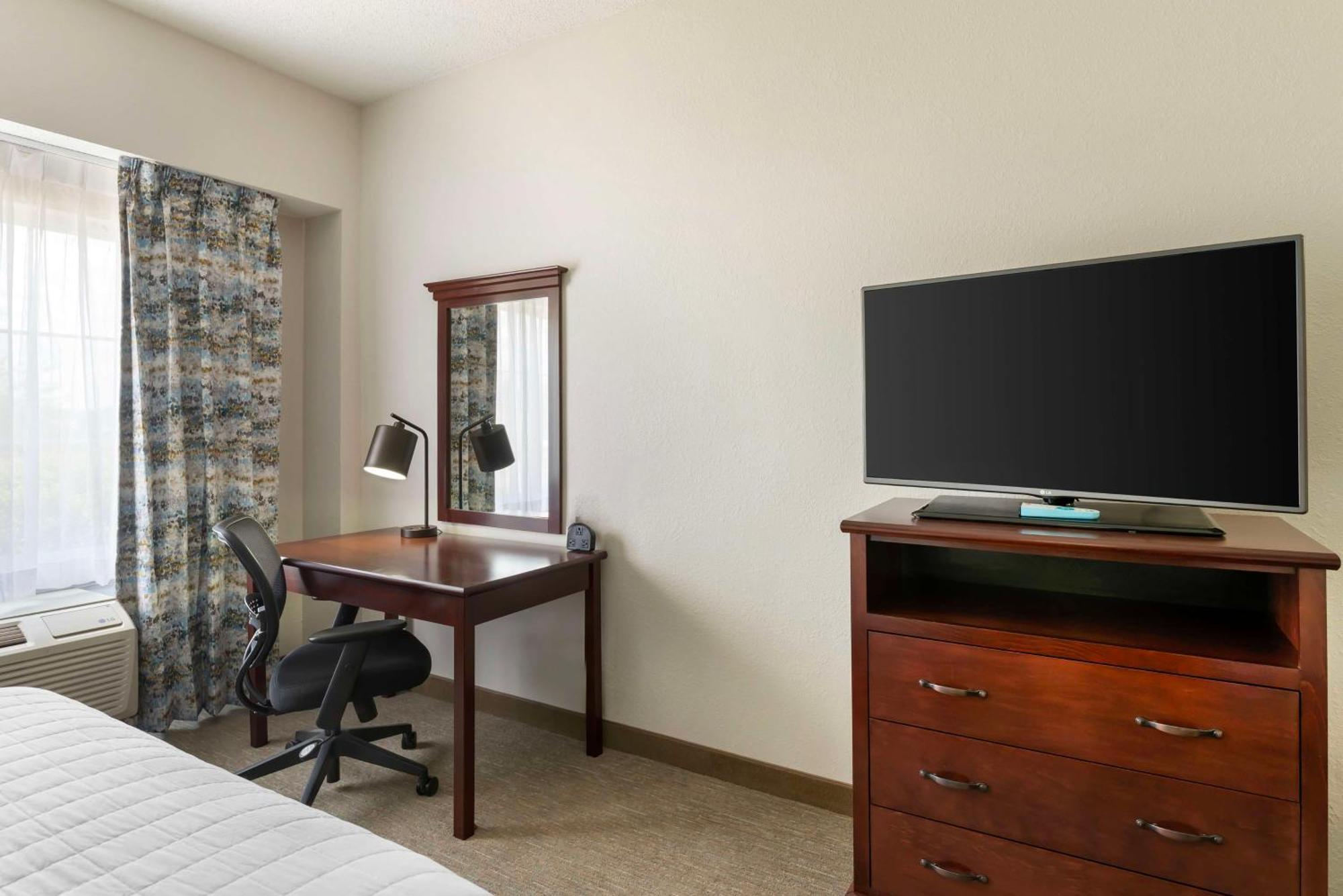 Zion Crossroads Best Western Plus Crossroads Inn & Suites מראה חיצוני תמונה