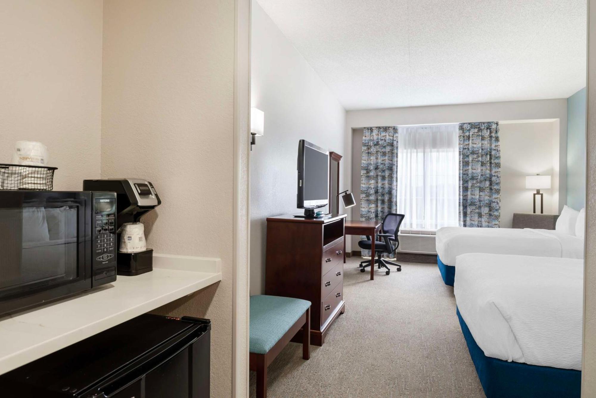 Zion Crossroads Best Western Plus Crossroads Inn & Suites מראה חיצוני תמונה