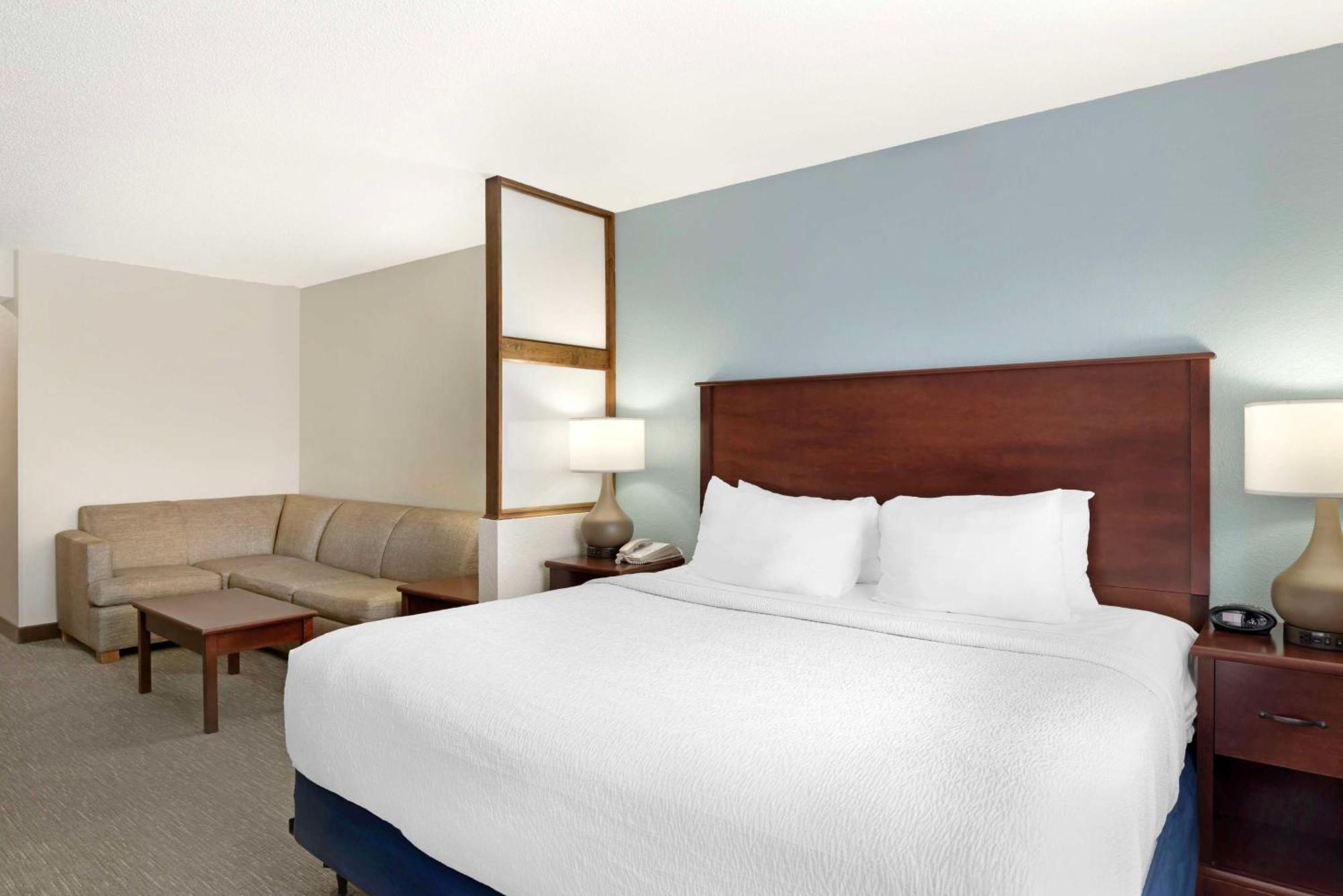 Zion Crossroads Best Western Plus Crossroads Inn & Suites מראה חיצוני תמונה