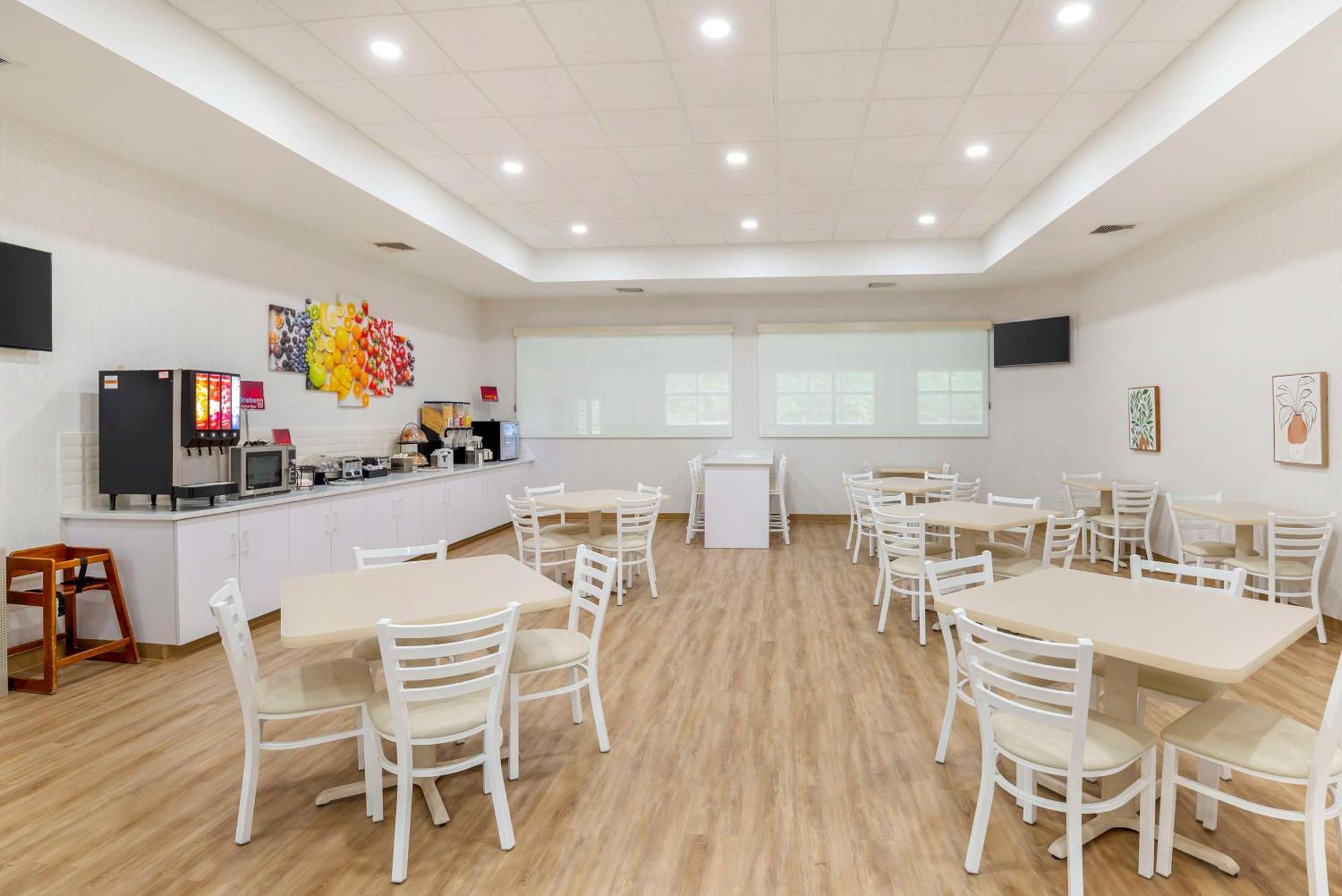 Zion Crossroads Best Western Plus Crossroads Inn & Suites מראה חיצוני תמונה