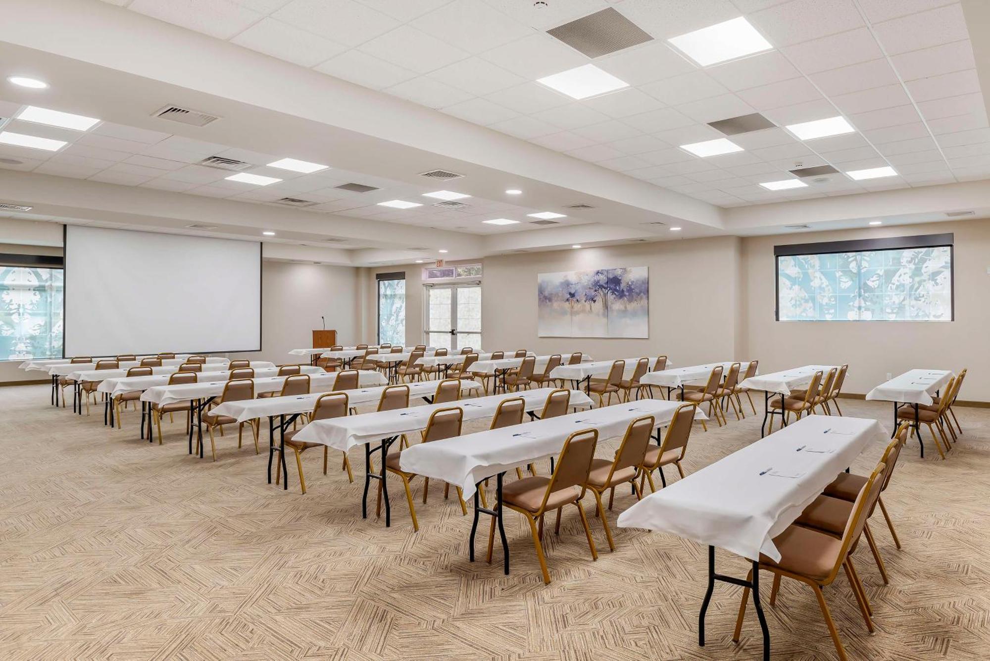 Zion Crossroads Best Western Plus Crossroads Inn & Suites מראה חיצוני תמונה